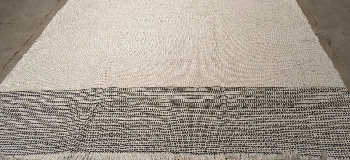30516 OUTDOOR 9'0" x 12'8"