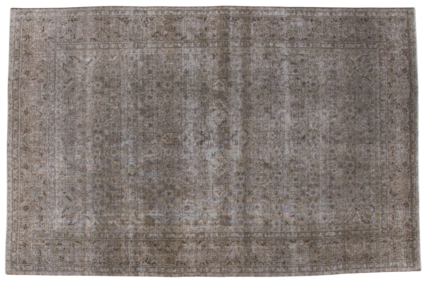 30330 VINTAGE TABRIZ 6'7" x 10'0"