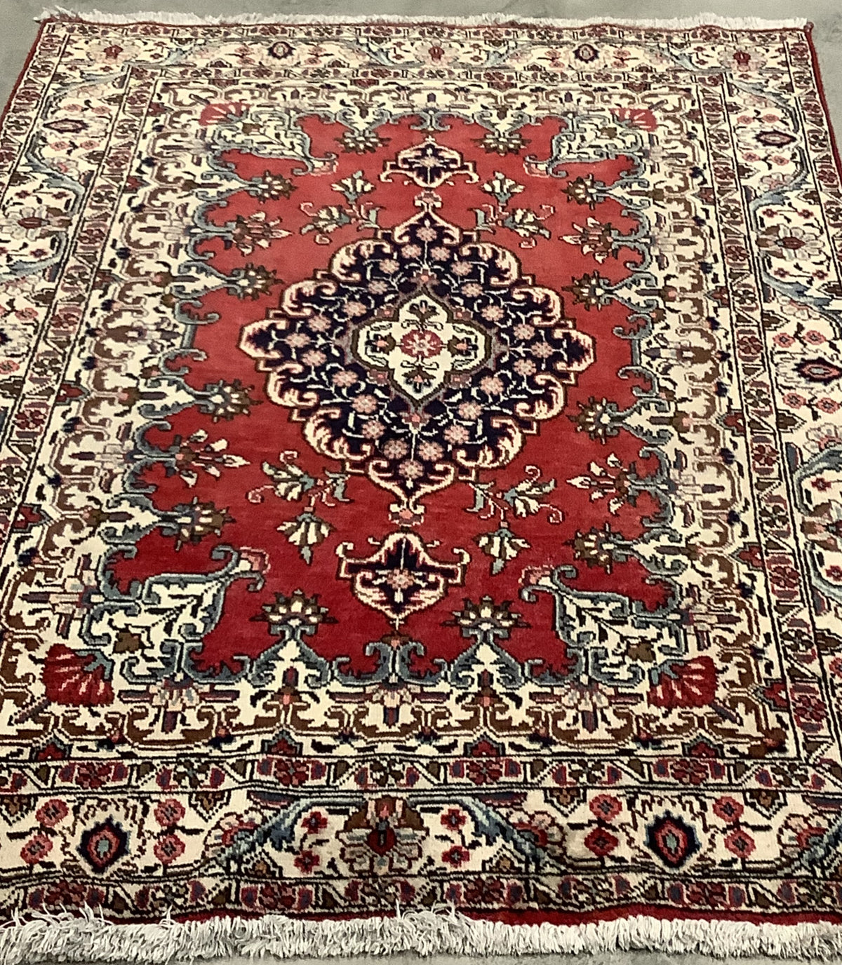 33456 PERSIAN TABRIZ 4'6" x 6'9"