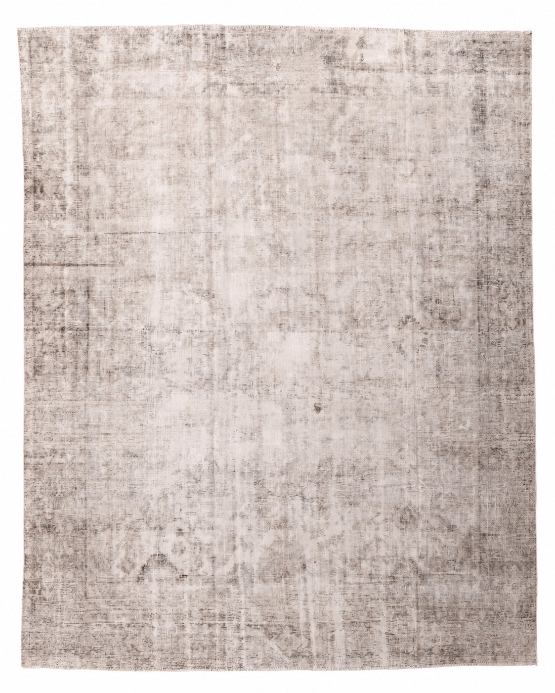 34560 MAHAL 8'11" x 11'2"