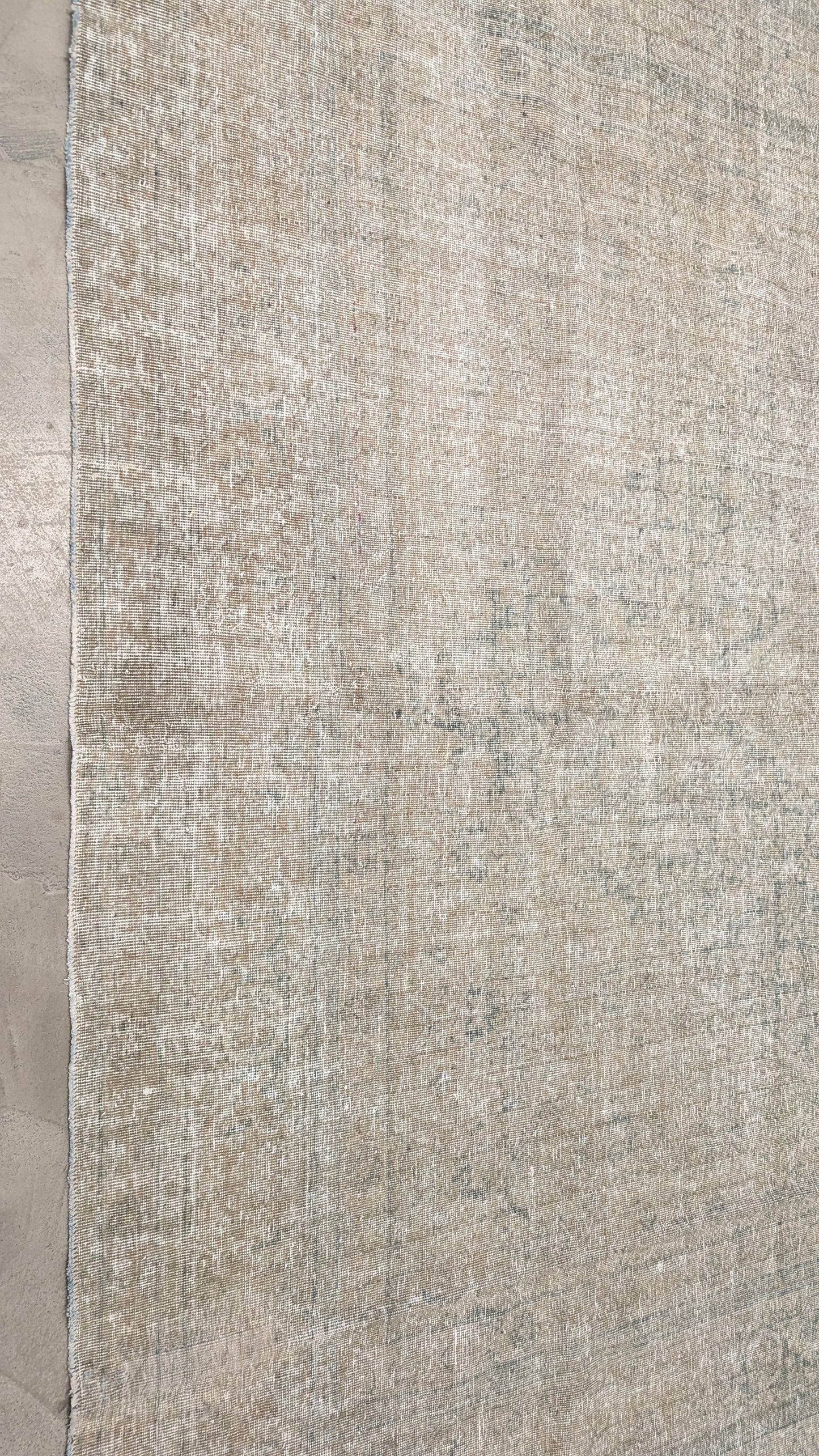 35007 TABRIZ 8'3" x 11'6"