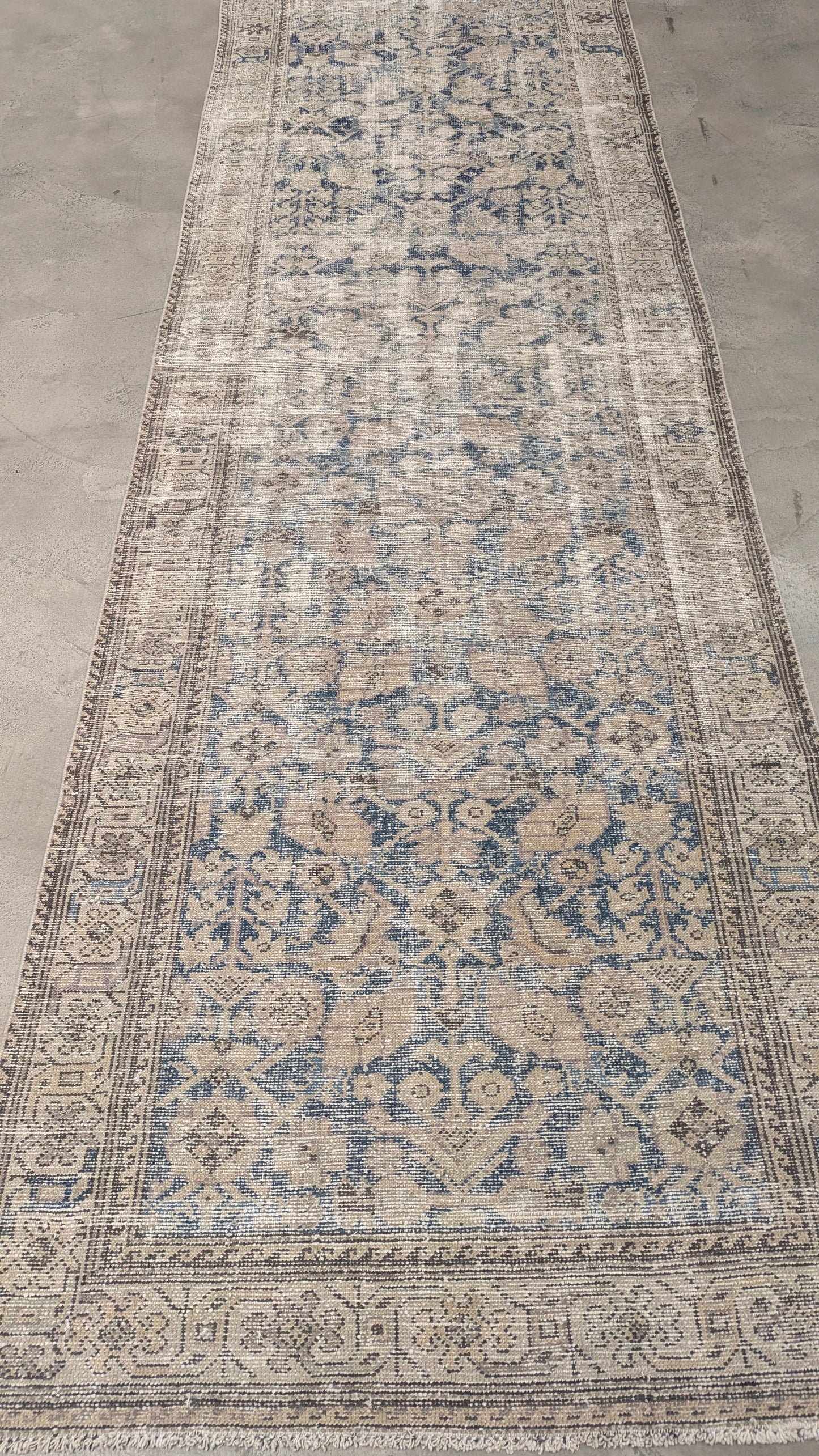 35044 MALAYER 3'3" x 11'3"