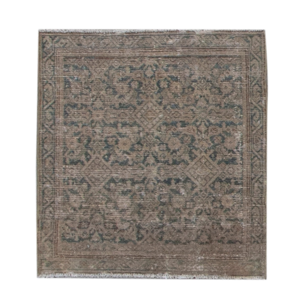 10027589 VINTAGE MALAYER 2'02" x 2'03"
