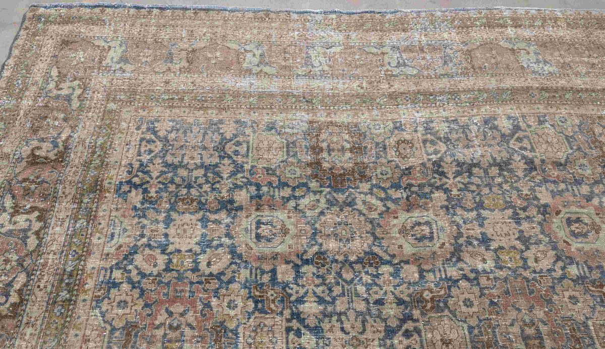 33526 TABRIZ 9'11" x 13'5"
