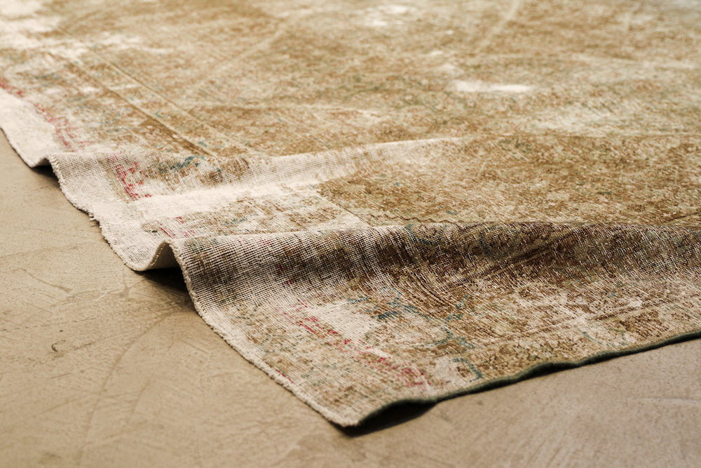 How to Perfectly Match a Vintage Rug With Your Interior Space