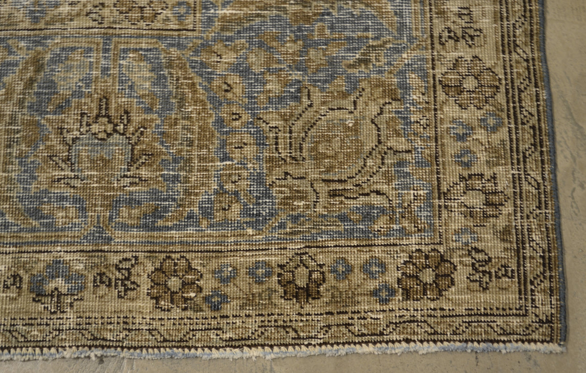 30090 VINTAGE TABRIZ 8'9" x 12'3"