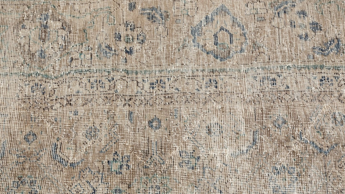 30449 VINTAGE MAHAL 9'7" x 12'10"