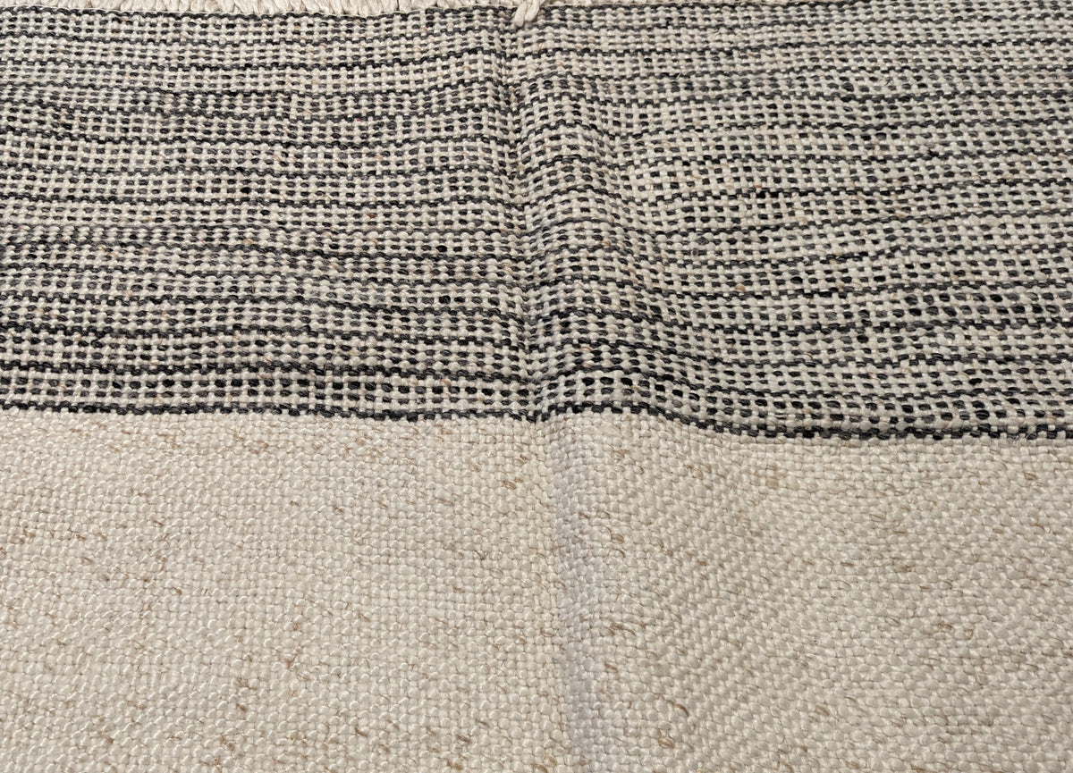 30516 OUTDOOR 9'0" x 12'8"