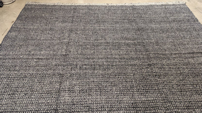 30520 OUTDOOR 10'1" x 14'6"