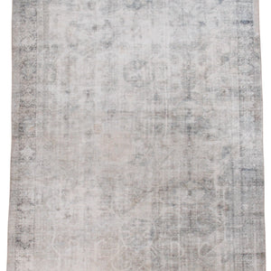 30081 VINTAGE MAHAL 7'9" x 10'8"