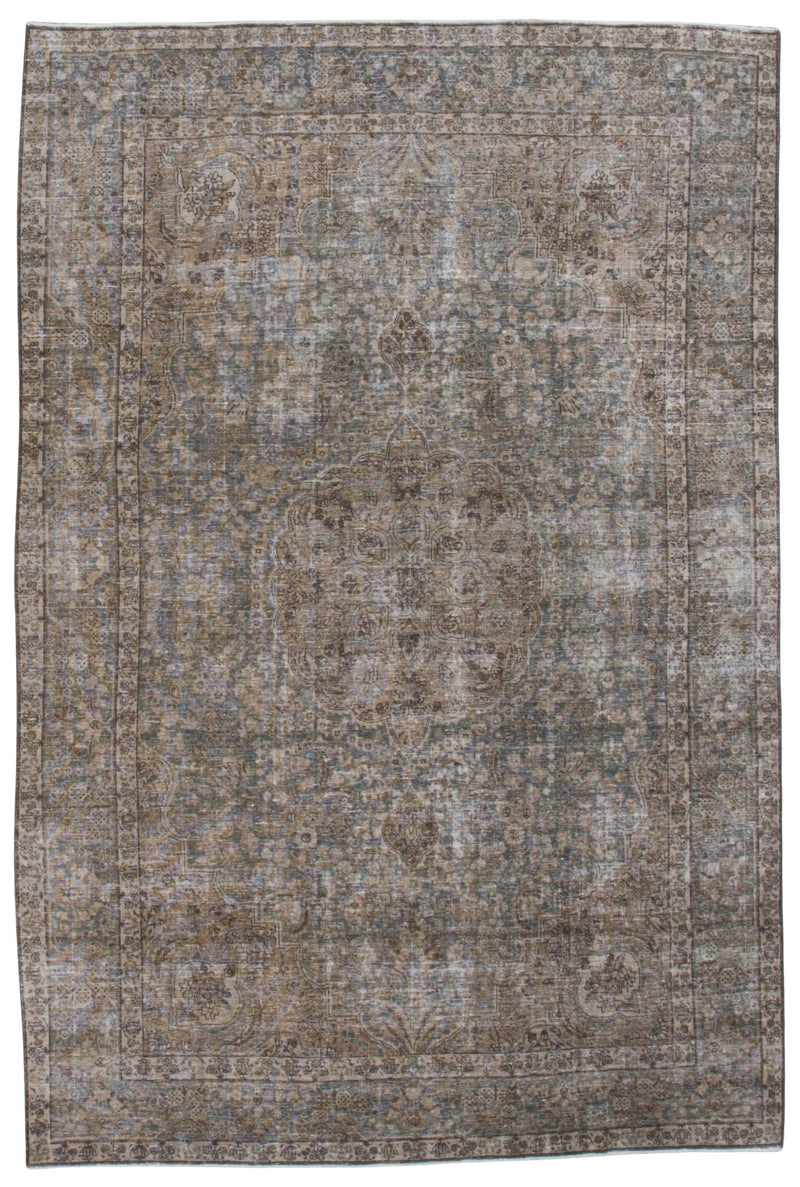 30091 VINTAGE TABRIZ 7'4" x 10'11"