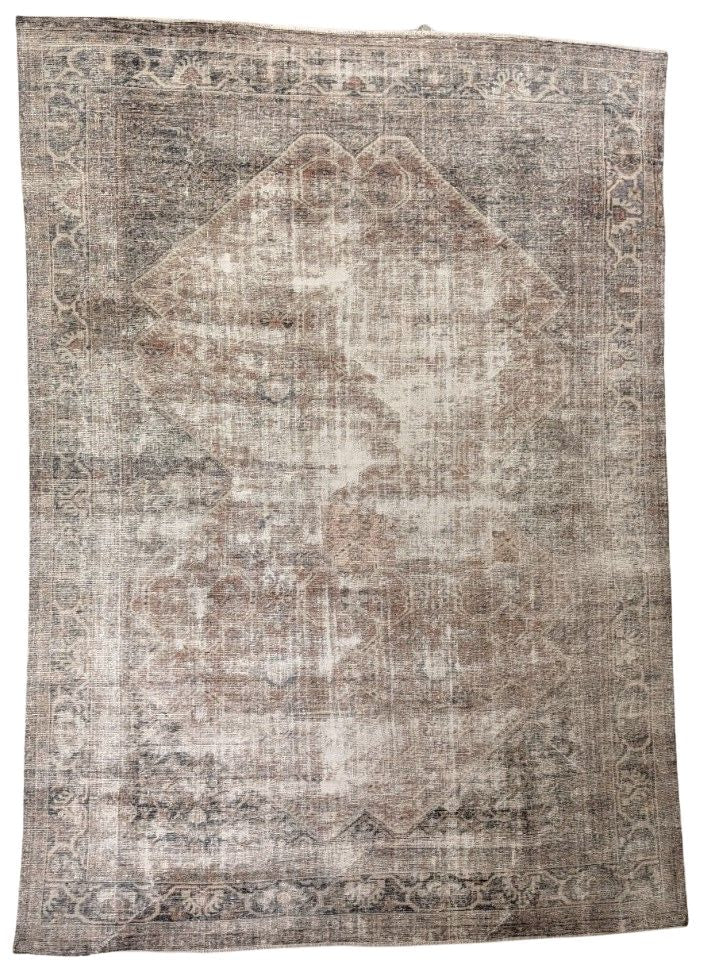 30169 VINTAGE MAHAL 8'4" x 11'9"