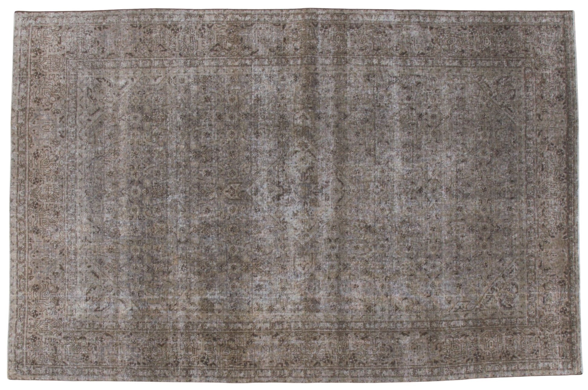30330 VINTAGE TABRIZ 6'7" x 10'0"
