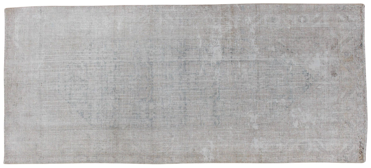 30459 VINTAGE MALAYER 5'0" x 11'3"