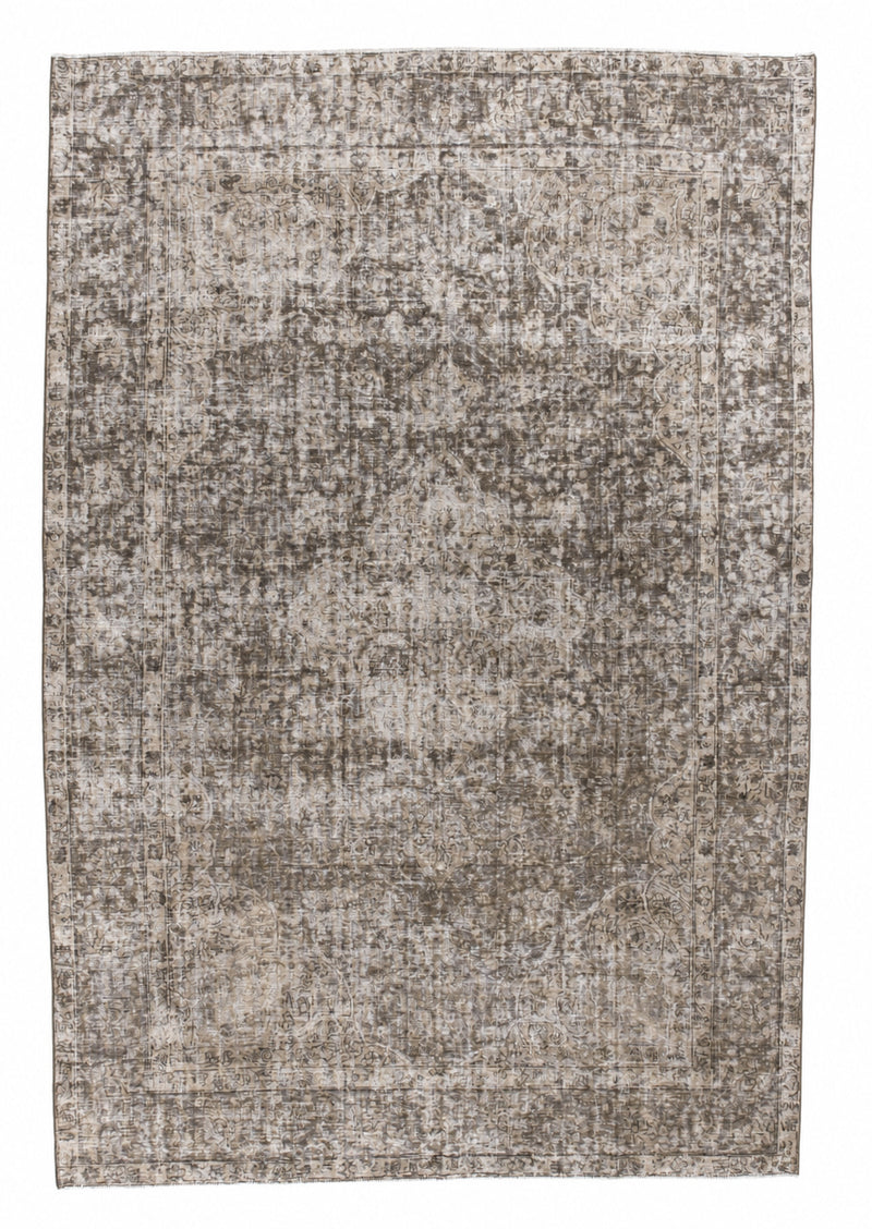 30955 TABRIZ 7'2" x 10'5"