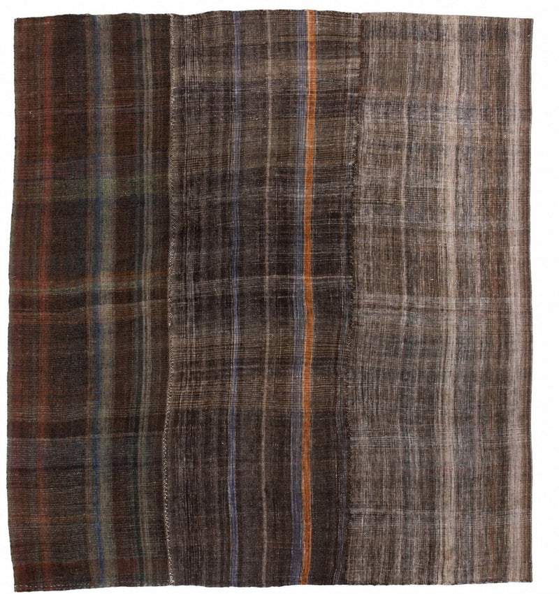 31114 KILLIM 12'5" x 13'2"