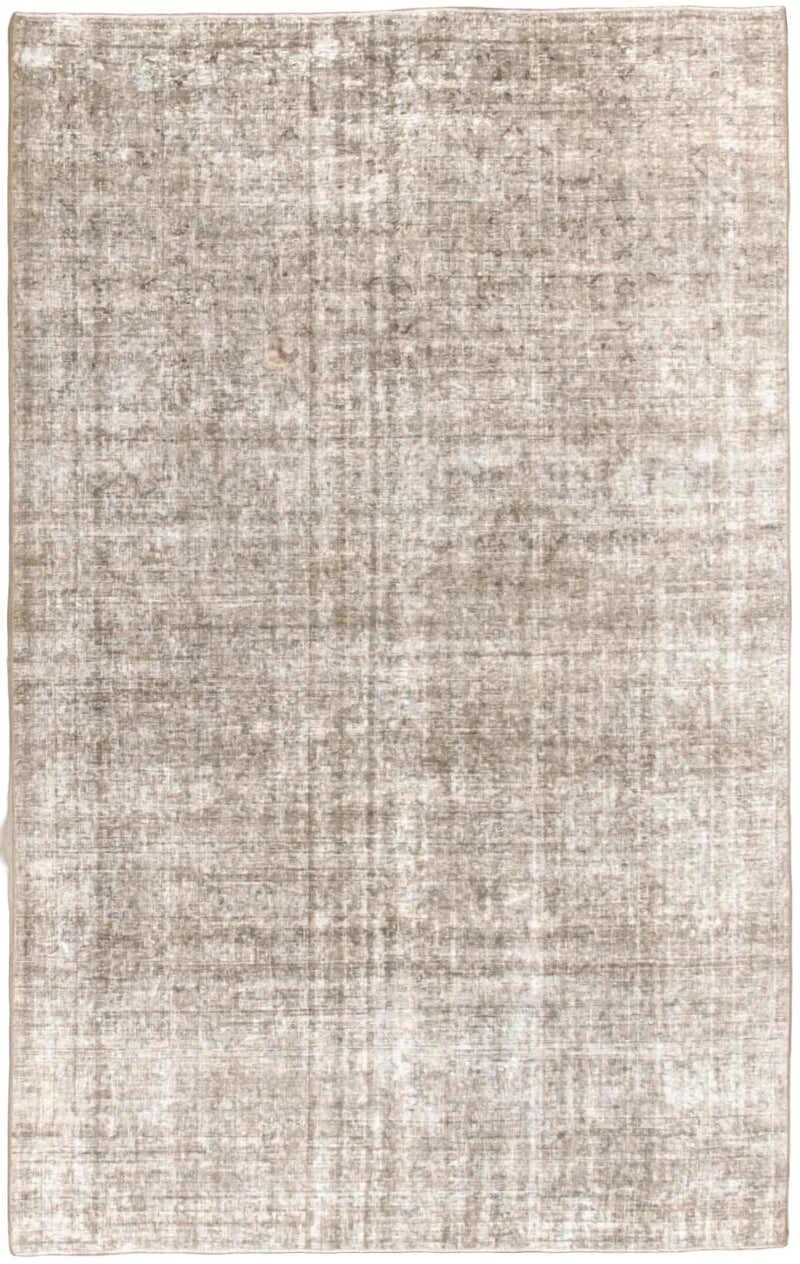 31712 TABRIZ 5'5" x 8'8"