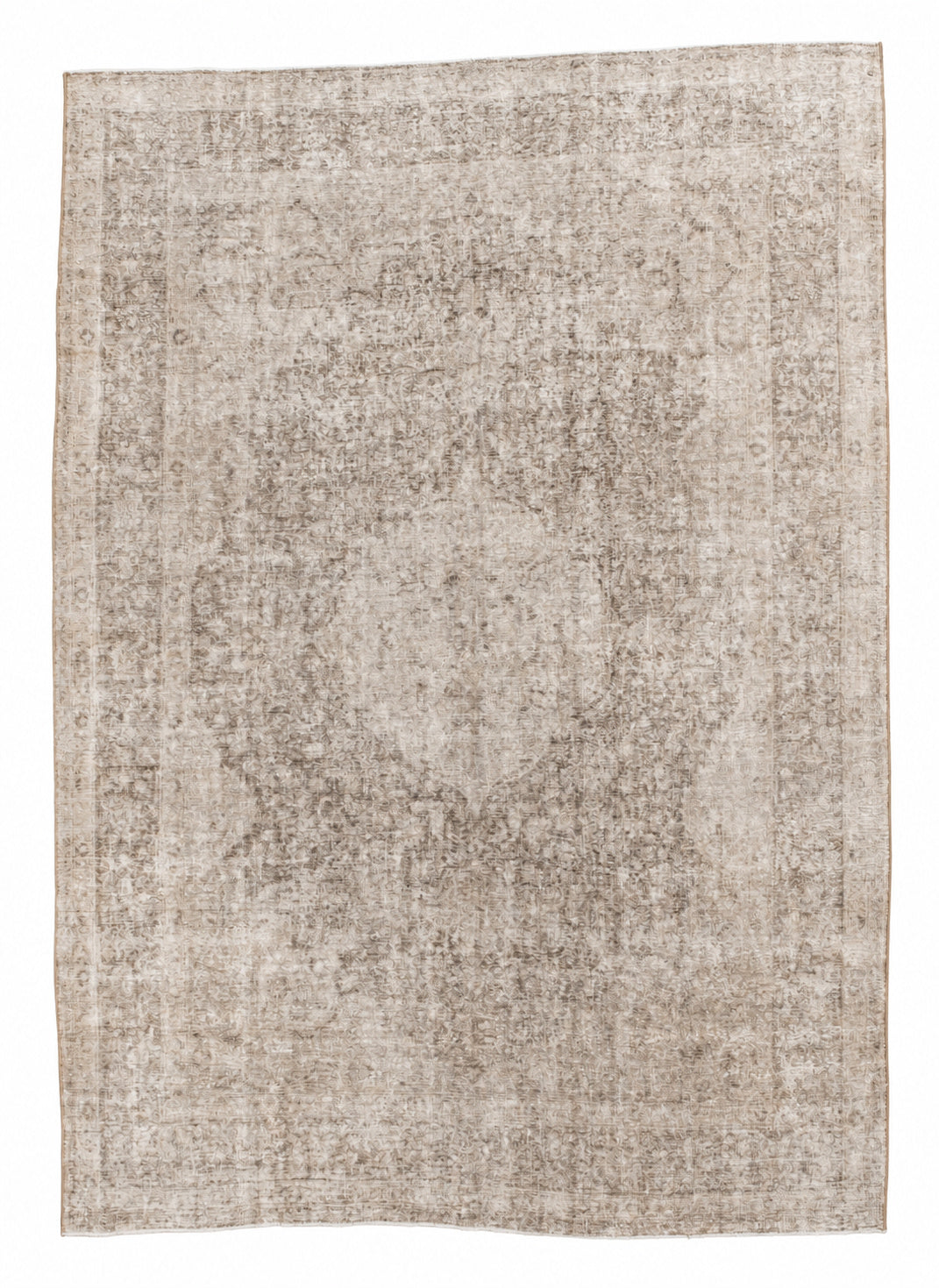 31717 TABRIZ 7'5" x 10'4"
