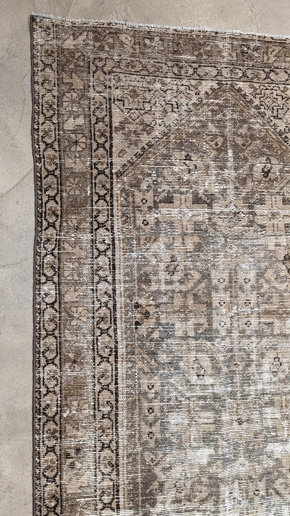 31731 MALAYER 3'3" x 11'6"