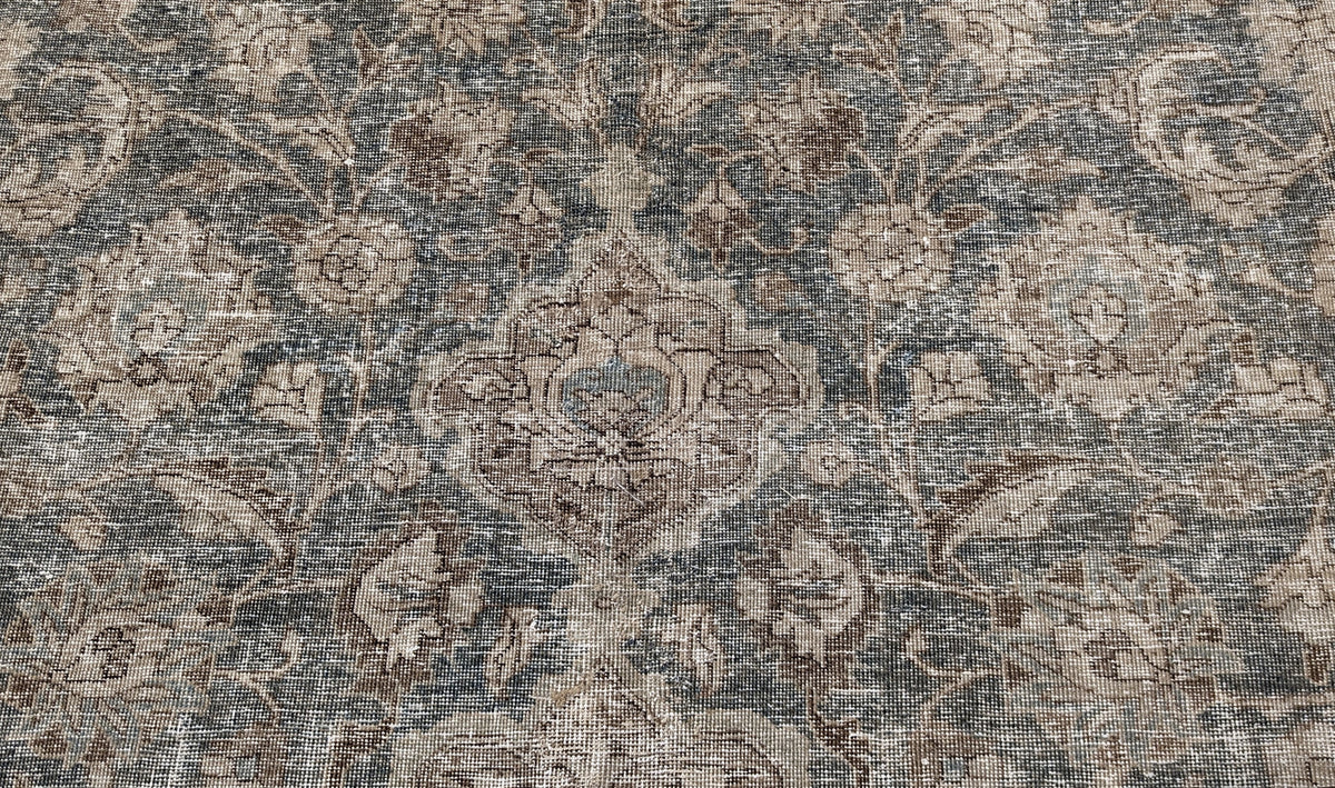 31911 TABRIZ 8'0" x 11'1"