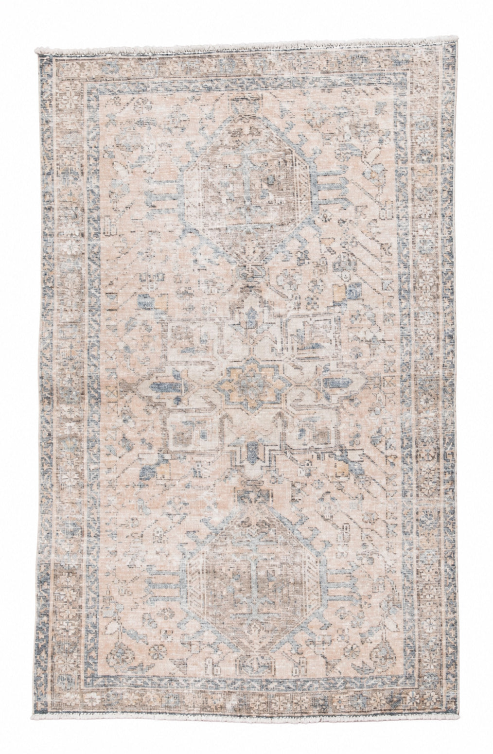 32662 KARAJA 2'11" x 4'9"