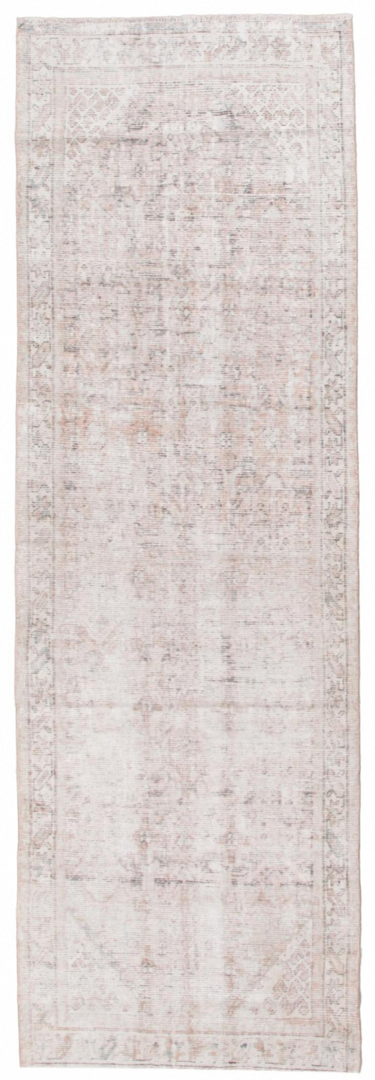 32701 MAHAL 3'1" x 9'6"