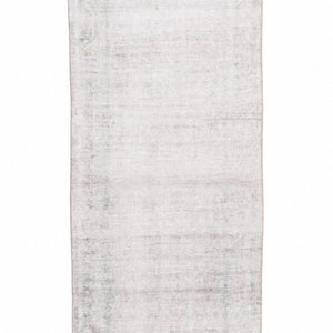 32718 MAHAL 2'6" x 12'11"