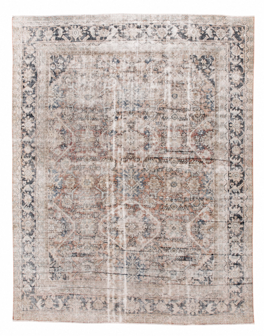 33311 MAHAL 9'5" x 12'2"