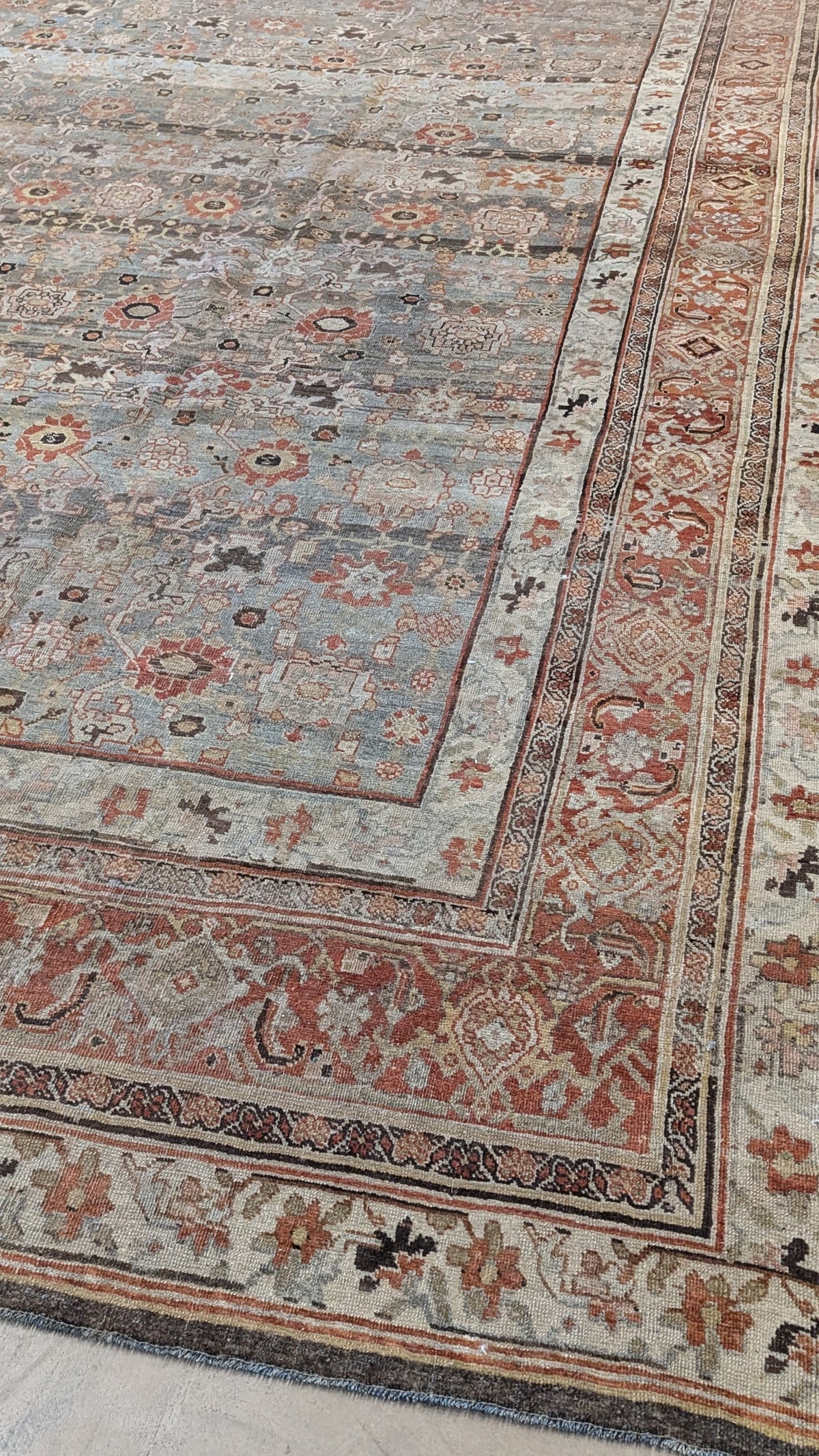 33521 BIJAR 11'9" x 17'10"