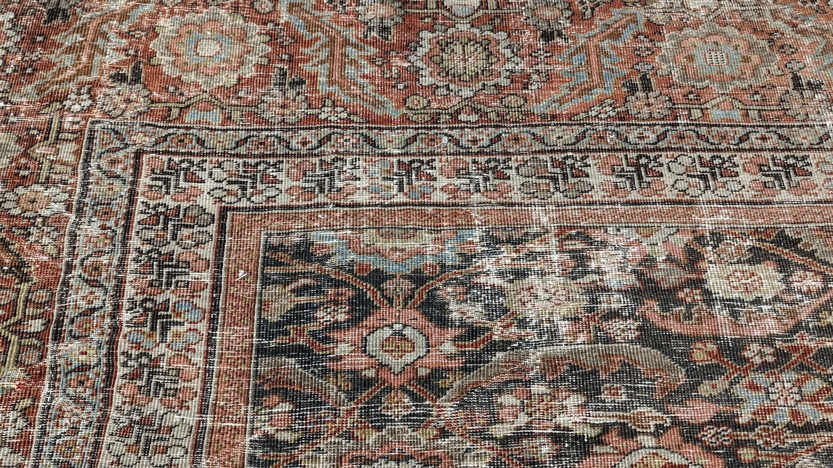 33612 VINTAGE PERSIAN 16'3" x 19'0"