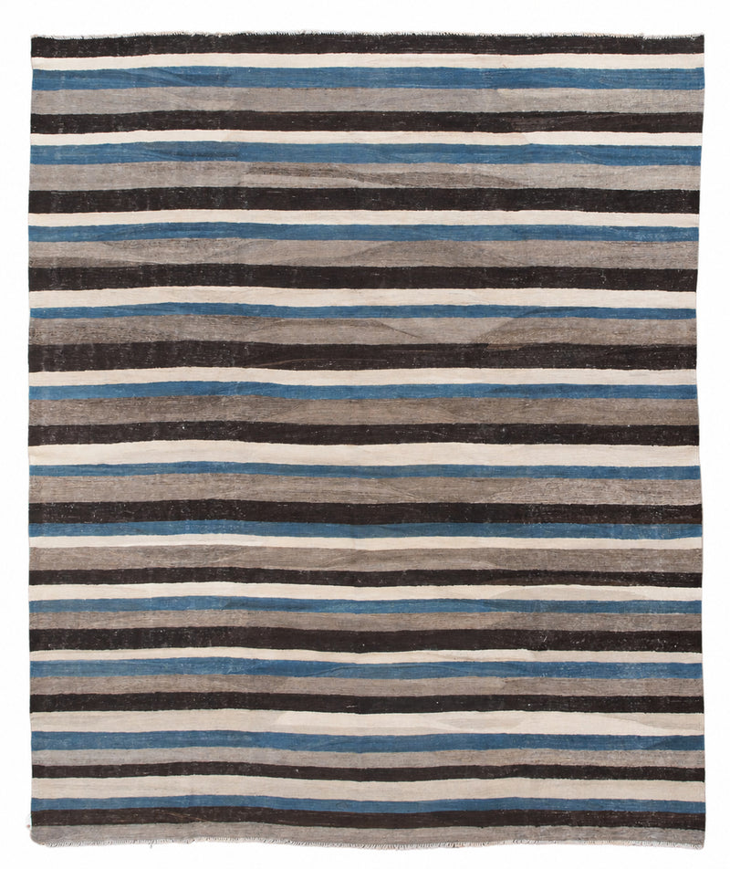 33626 KILIM 8'3" x 9'11"