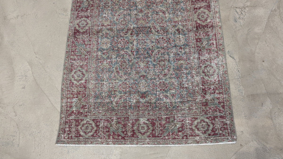 33716 VINTAGE TABRIZ 2'9" x 15'2"