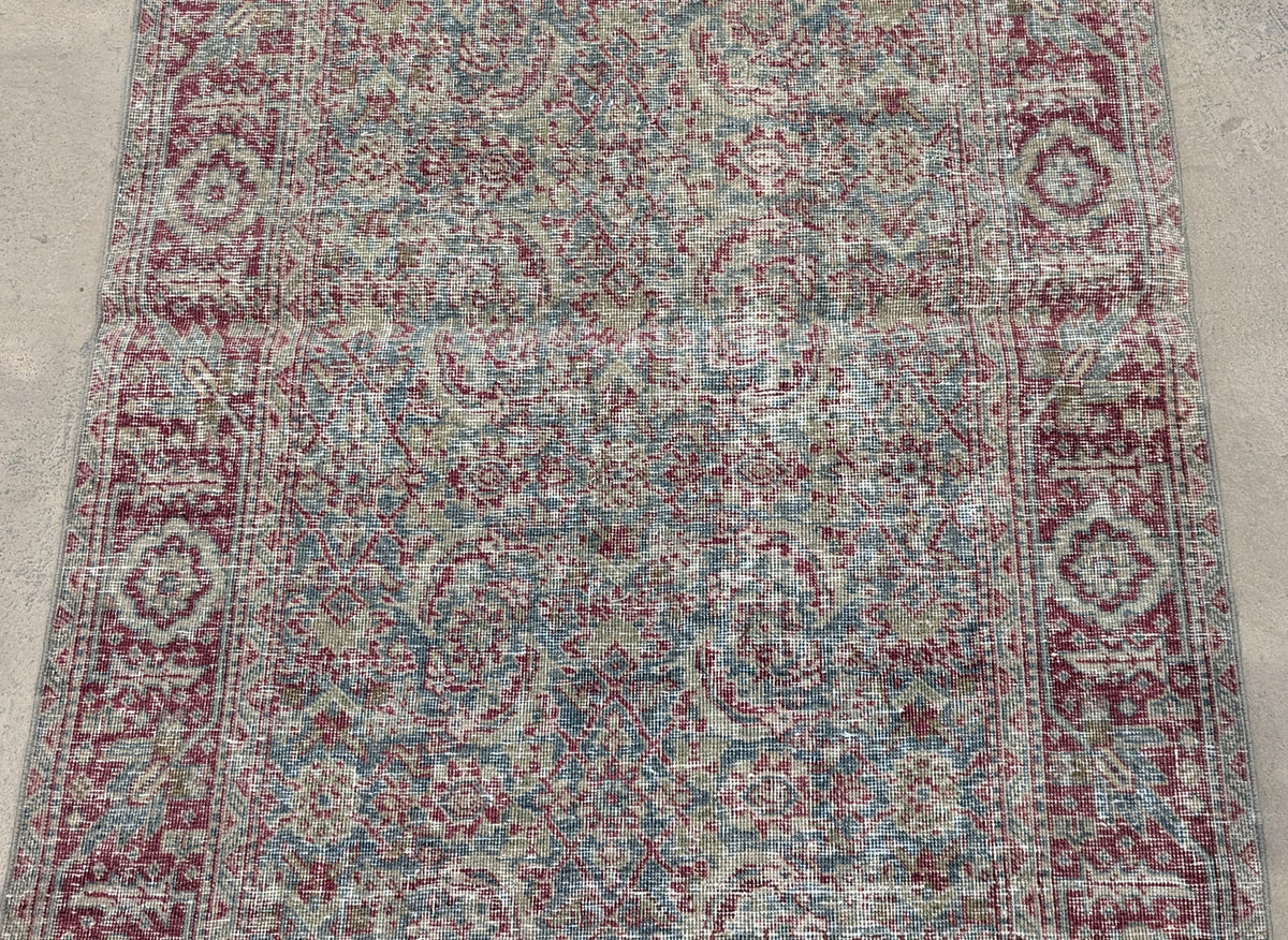 33716 VINTAGE TABRIZ 2'9" x 15'2"