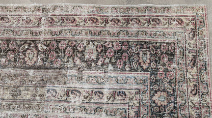 33798 MASHAD 7'8" x 10'0"