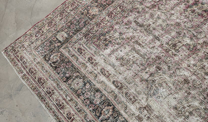 33798 MASHAD 7'8" x 10'0"