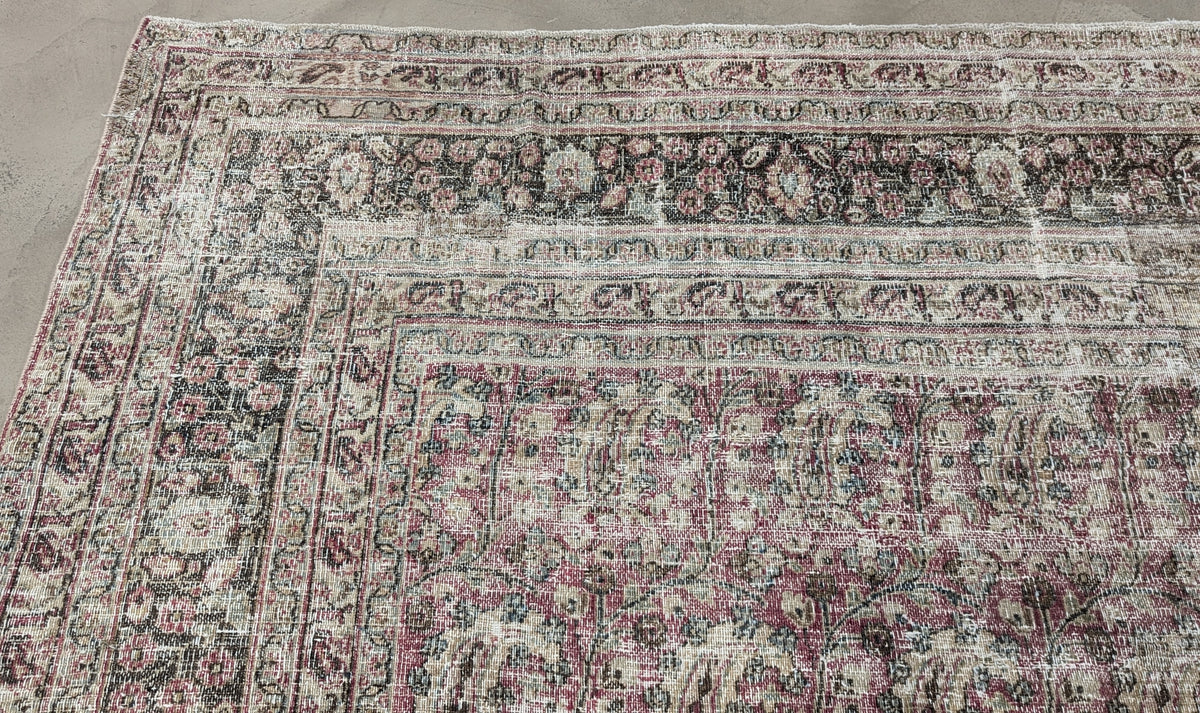 33798 MASHAD 7'8" x 10'0"