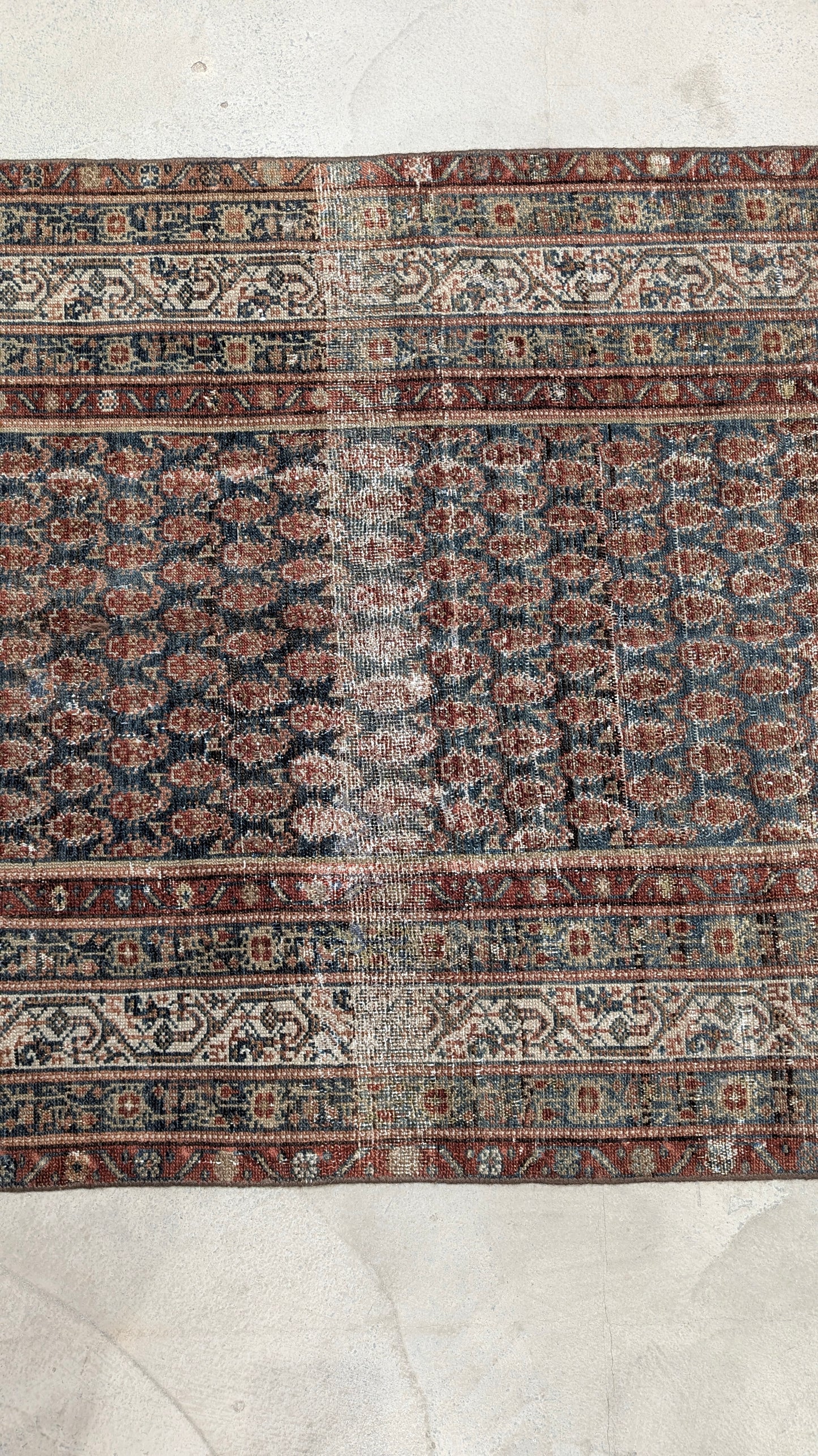 34627   MALAYER 3'2" x 15'2"