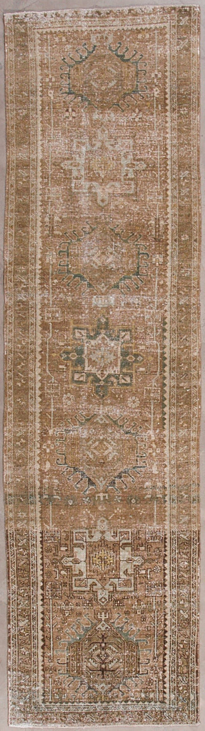 34634   KARAJA 3 x 11'2"