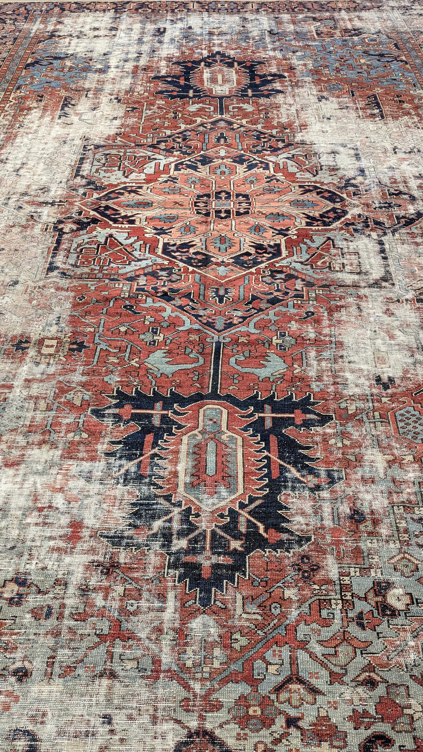 34644 HERIZ 12'4" x 19'3"