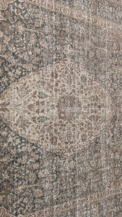 34998 TABRIZ 8'6" x 11'4"