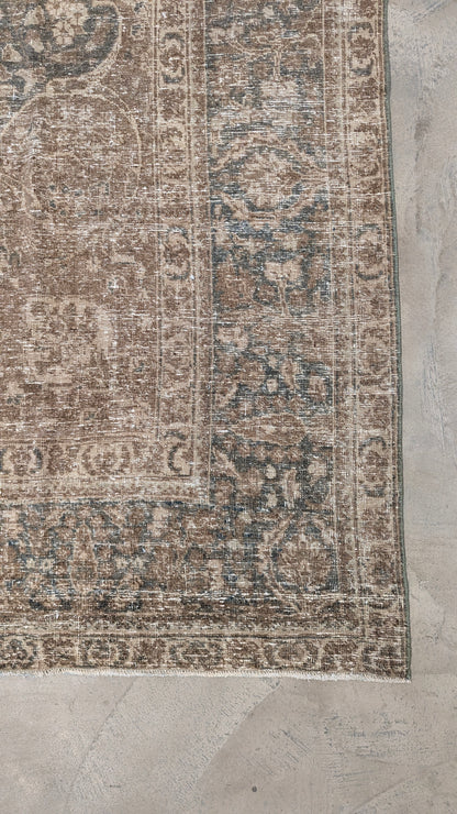 34998 TABRIZ 8'6" x 11'4"