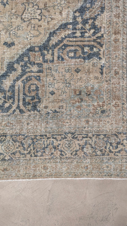 34999   TABRIZ   10'2" x 13