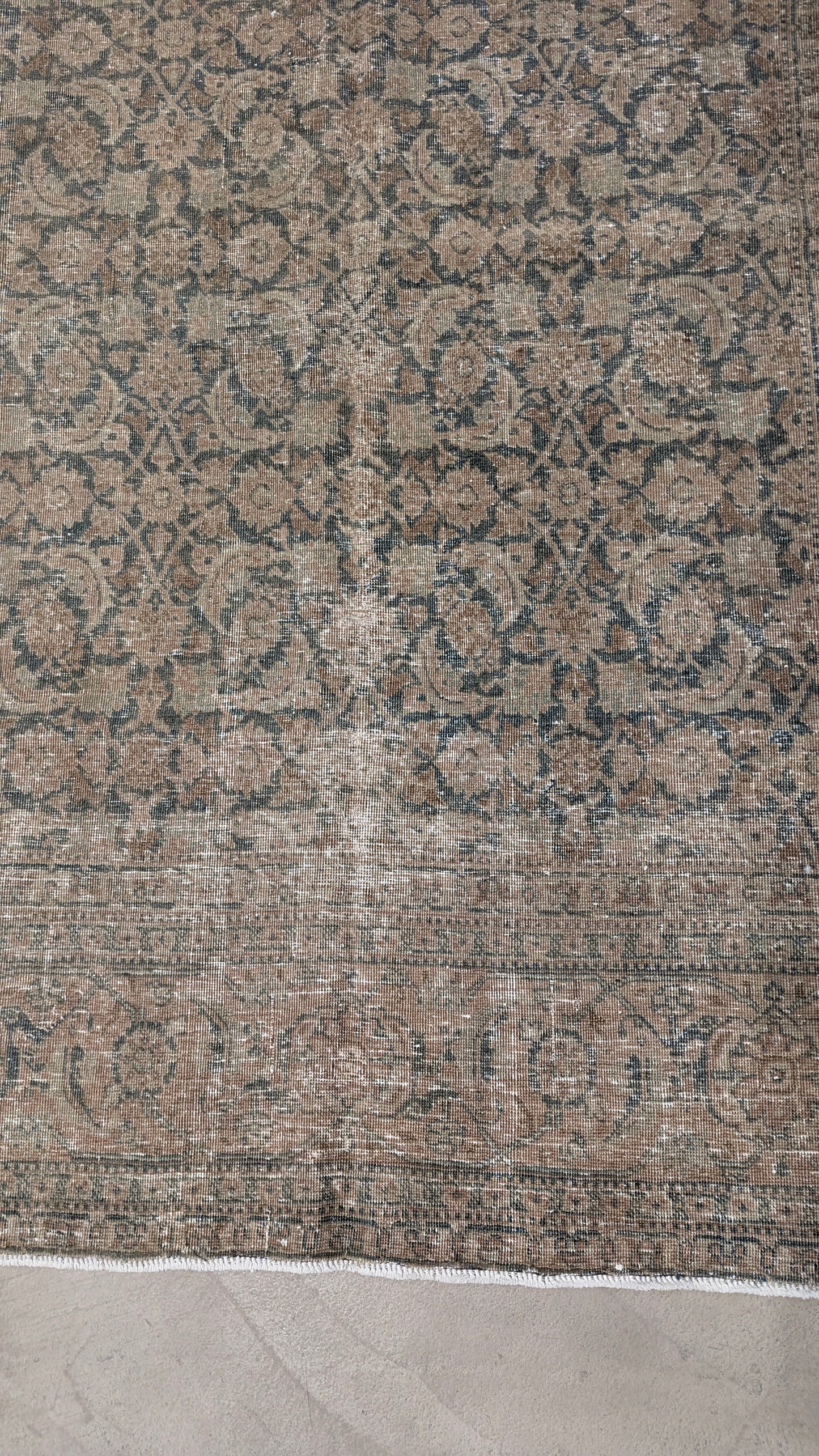 35002    TABRIZ 5'7" x 8'6"