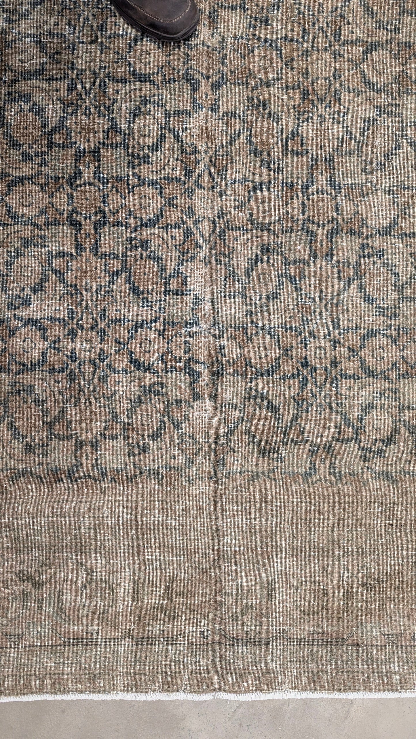 35002    TABRIZ 5'7" x 8'6"