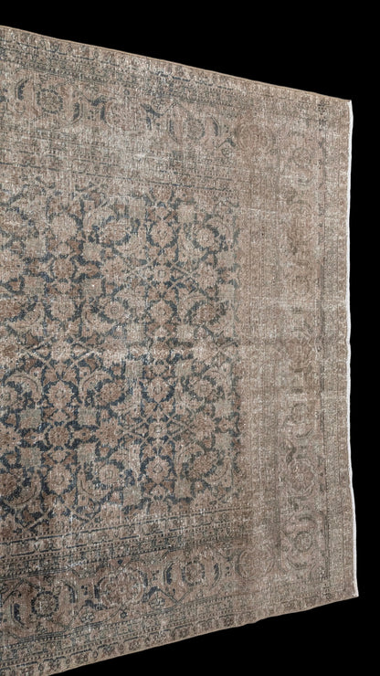 35002    TABRIZ 5'7" x 8'6"