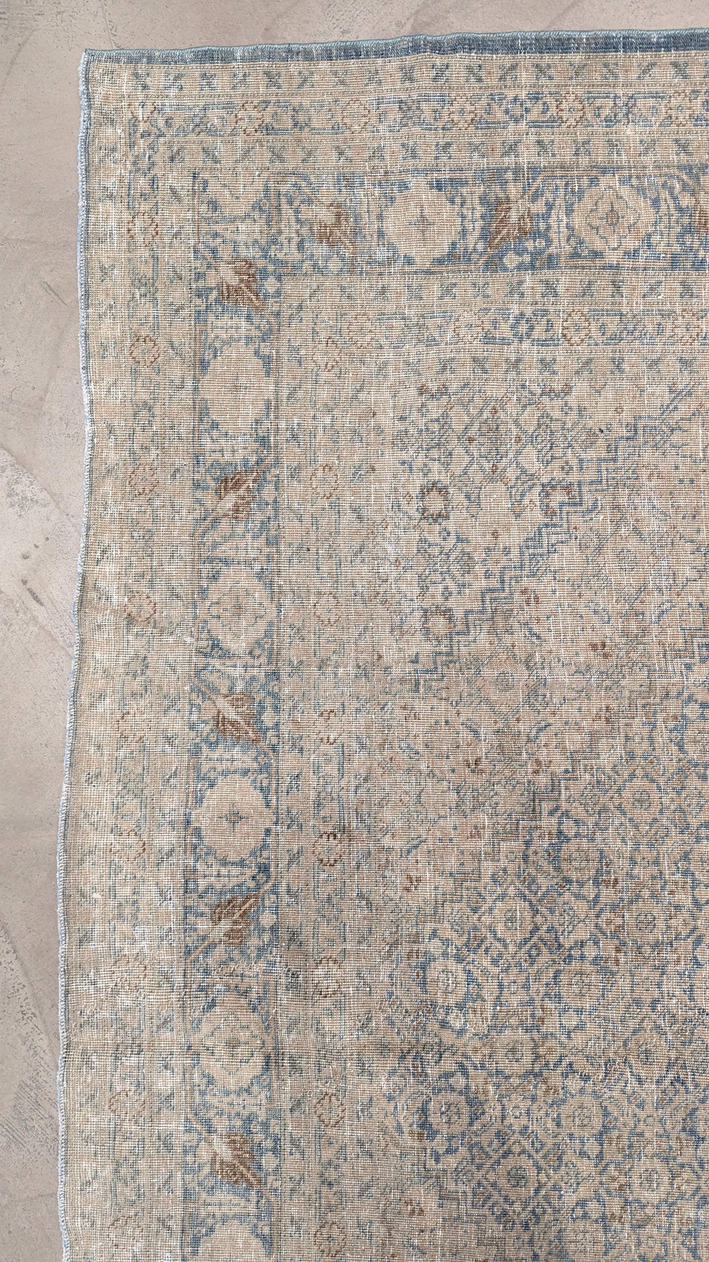 35005   TABRIZ 7'6" x 10'8"