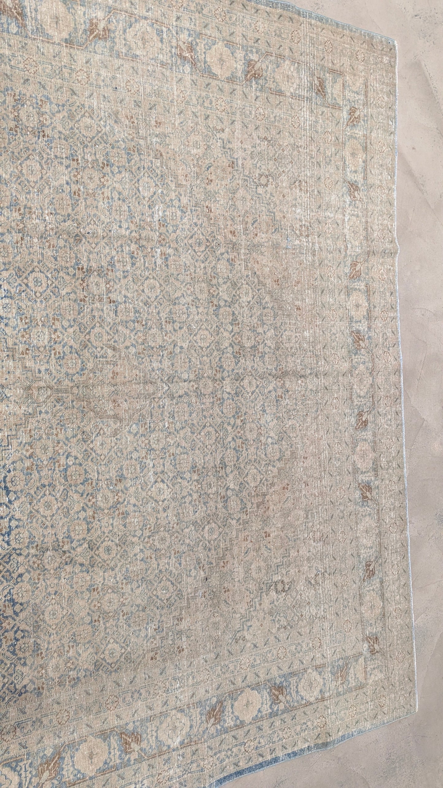 35005   TABRIZ 7'6" x 10'8"