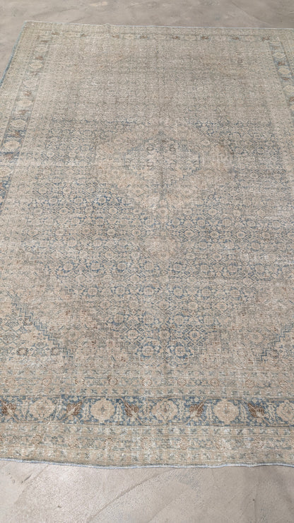 35005   TABRIZ 7'6" x 10'8"