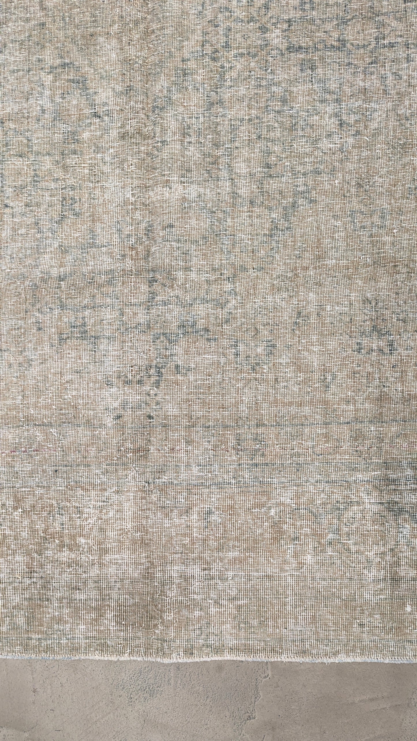 35007   TABRIZ 8'3" x 11'6"