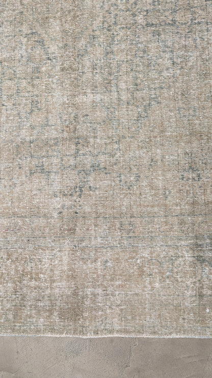 35007   TABRIZ 8'3" x 11'6"